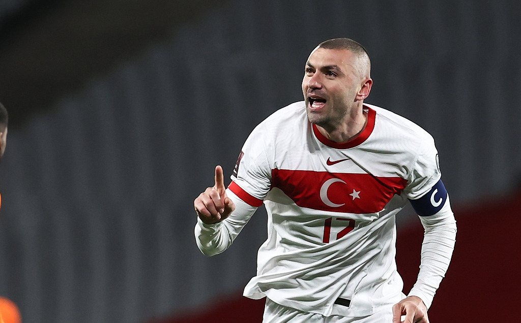 موعد مباراة مانشستر يونايتد وليفربولكل ما تحتاج معرفته عن الصراع الأسطوري
