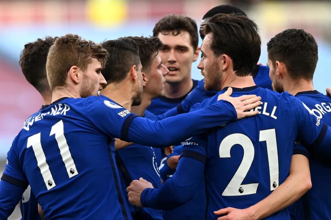 كوبا فانتازي اليورورحلة سحرية في عالم كرة القدم الأوروبية