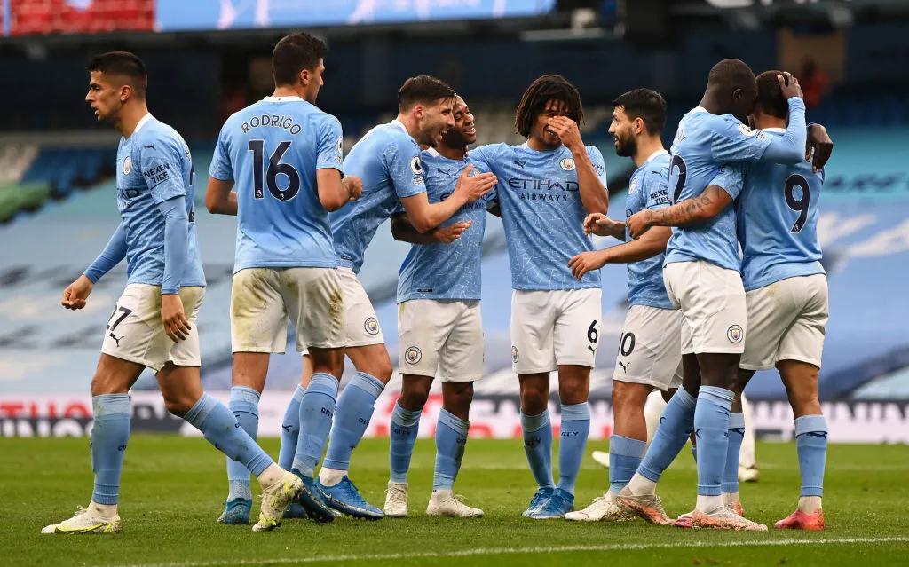 ليفربول وتوتنهام اليوممواجهة نارية في الدوري الإنجليزي
