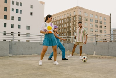 أفضلنصائحوتلميحاتللعبةFIFA23للموبايل